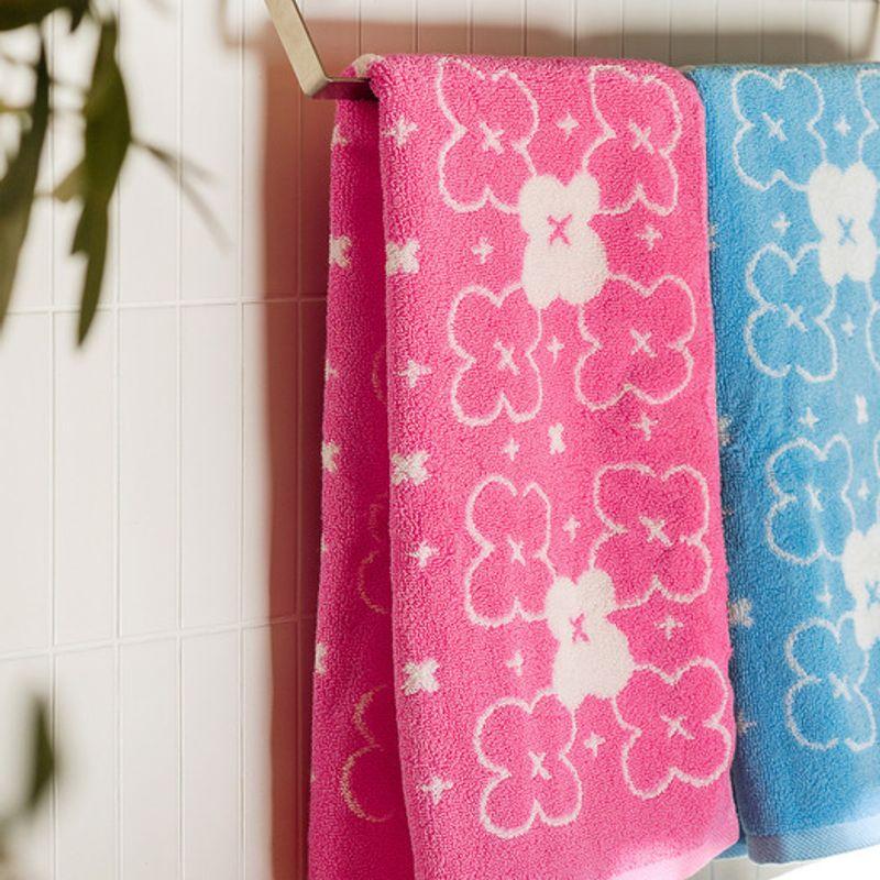 Romane handduk med Brunch Brother-mönster