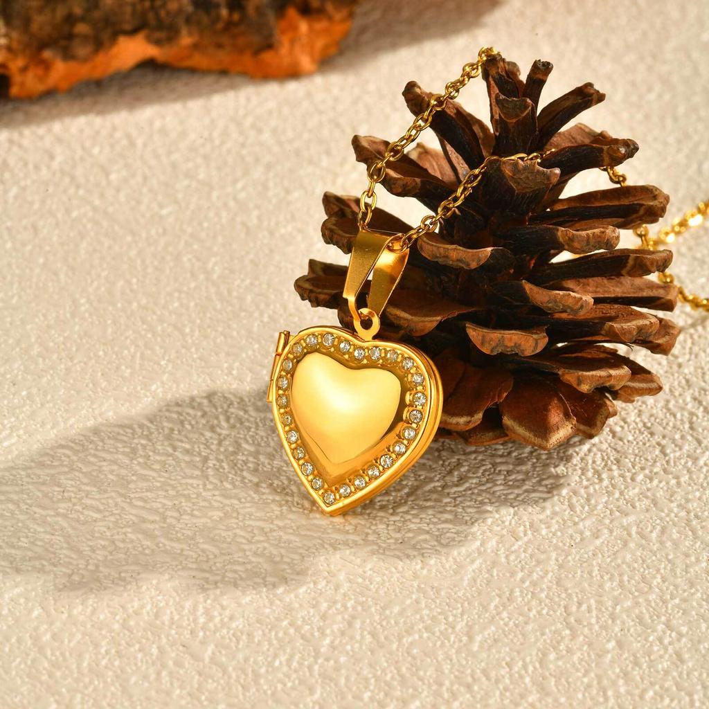 Cubic Zirconia Heart Locket Necklace for Women, Stainless Steel Openable Love Shape Pendant,18k Gold Plated Birthday Gifts