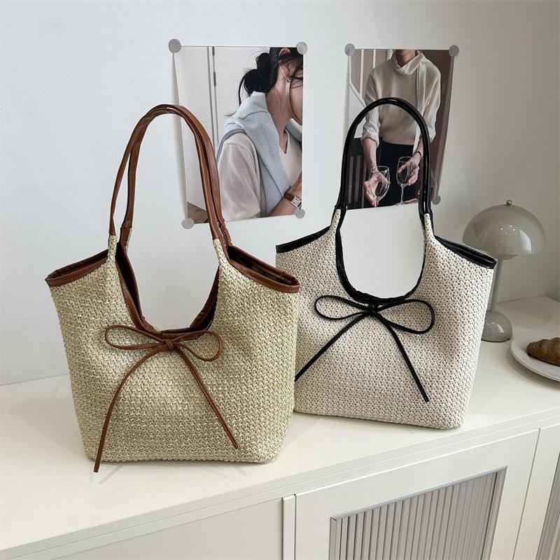 Autumn shoulder straw woven bag women's woven bag large capacity beach bag light portable shoulder armpit bag tote bag