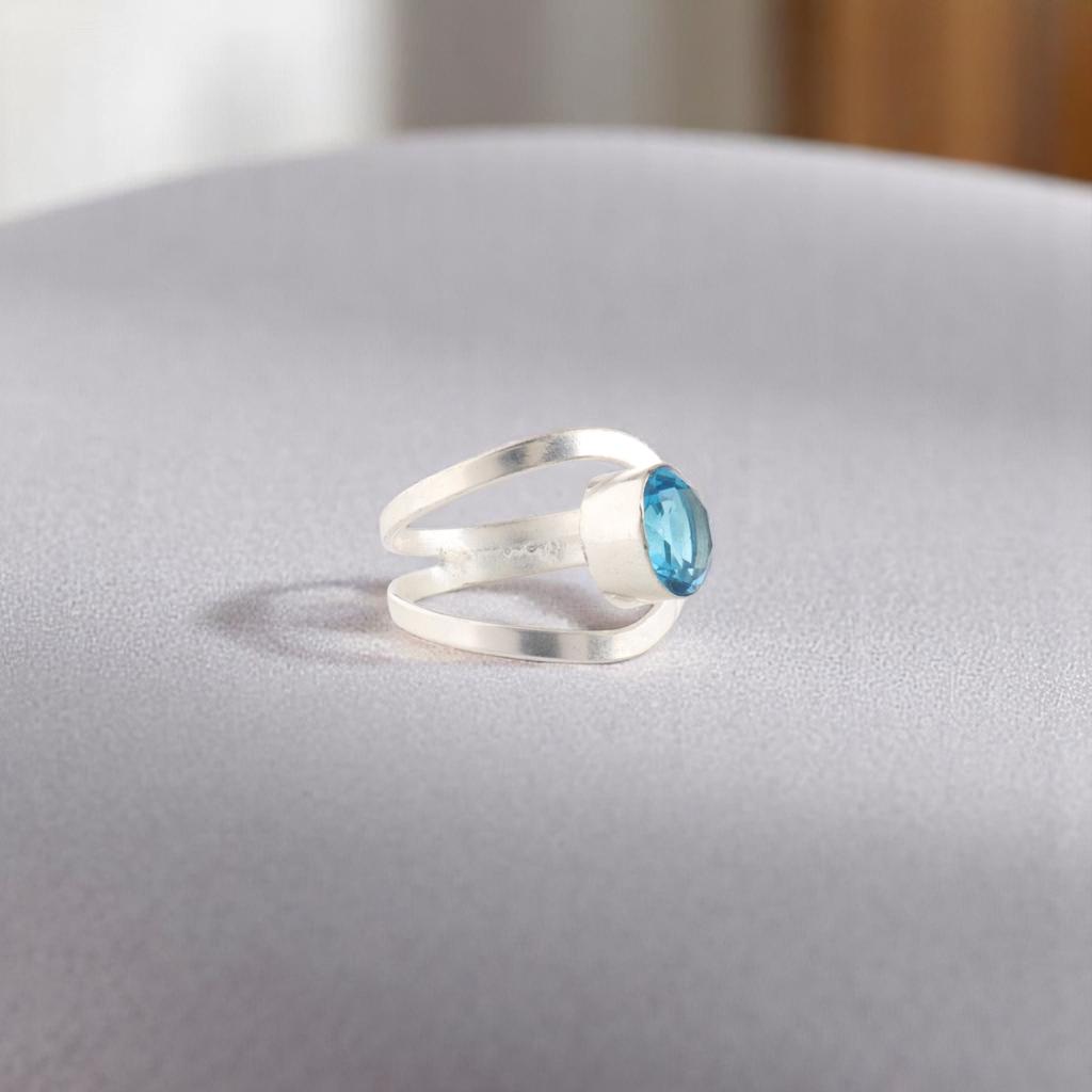Swiss Blue Topaz Gemstone 925 Sterling Silver Jewelry Handmade Women Gift Ring RR-68-3