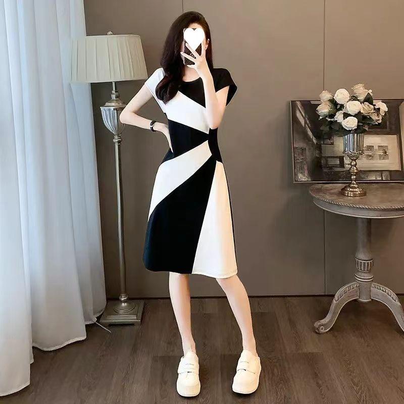 French dress summer new temperament waist thin high black and white splicing casual skirt