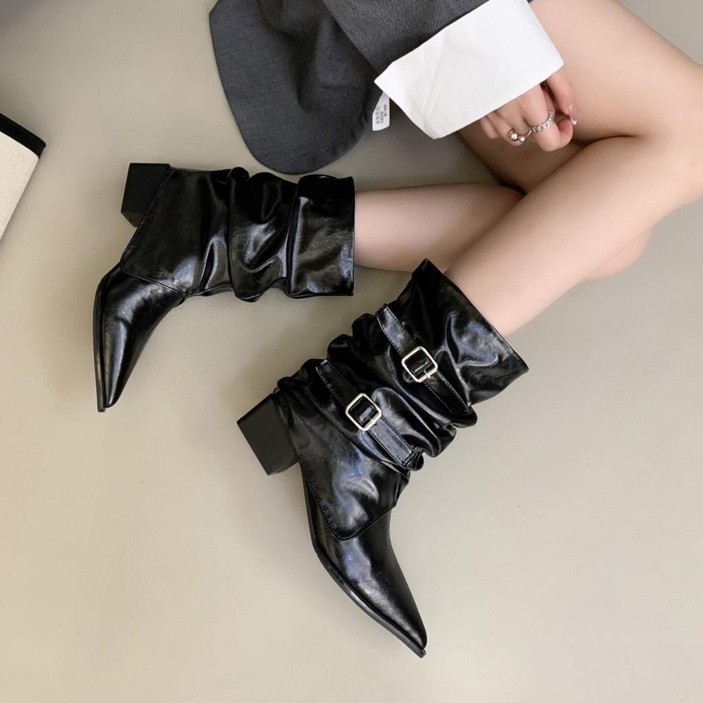 2025 Autumn Fashion Pointed Pleated Low Tube Thick Heel Thin Locomotive Belt Buckle Martin Women's Short Boots