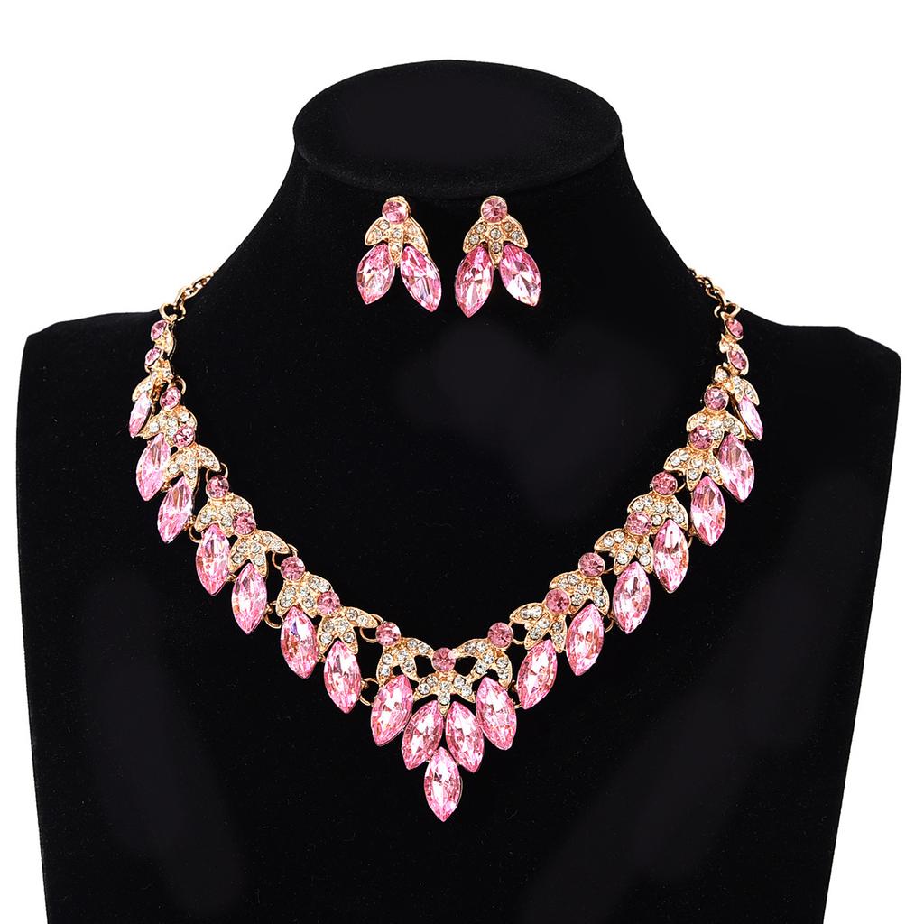 Vintage Exaggerated Leaf Necklace Earrings Set Crystal Gemstone Collarbone Chain Women's Two-piece Fashion Accessories