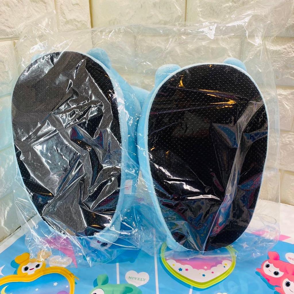 [USED] Nayeon TWICE LOVELYS Plush Slippers + Original Bag