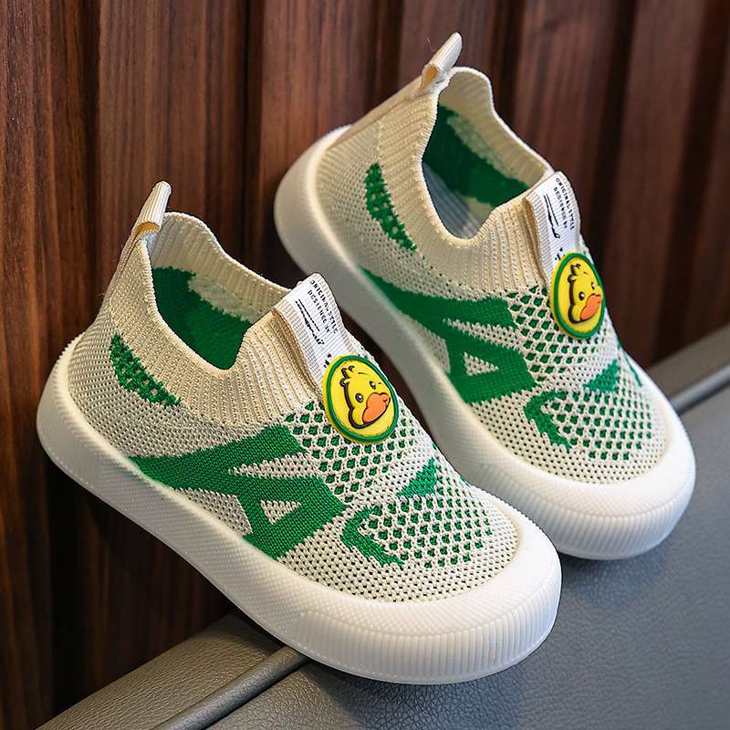Kinder Sportschuhe Fly-gewebt weichsohlig leicht Jungen und Mädchen Baby Mesh atmungsaktiv Schuhe ein Pedal Kinder atmungsaktiv Mesh Schuhe