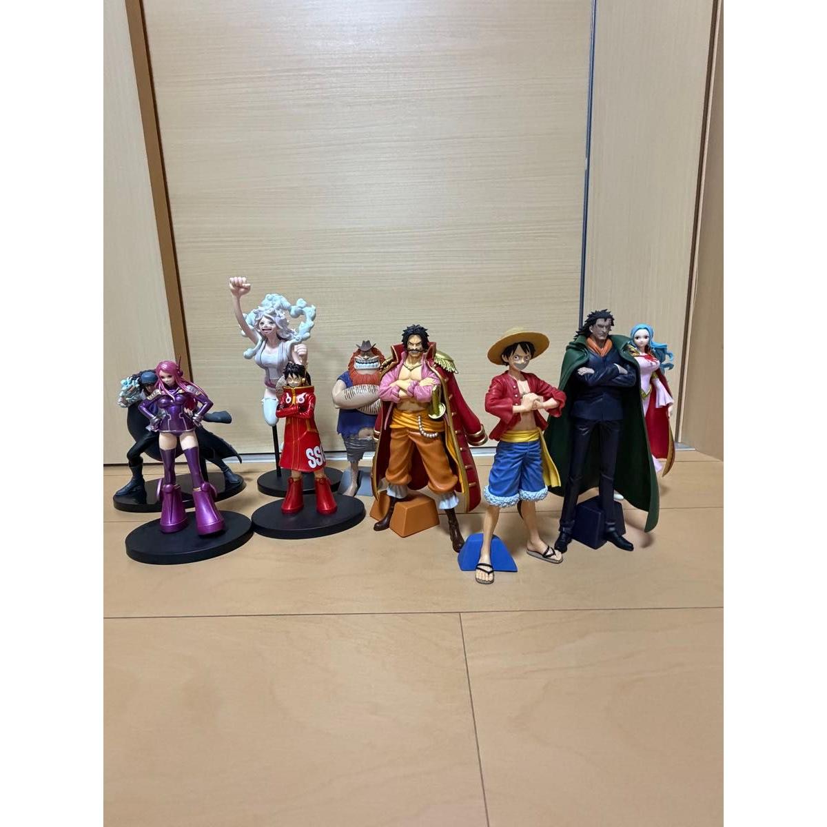Used One Piece figures bulk sale 9-piece set
