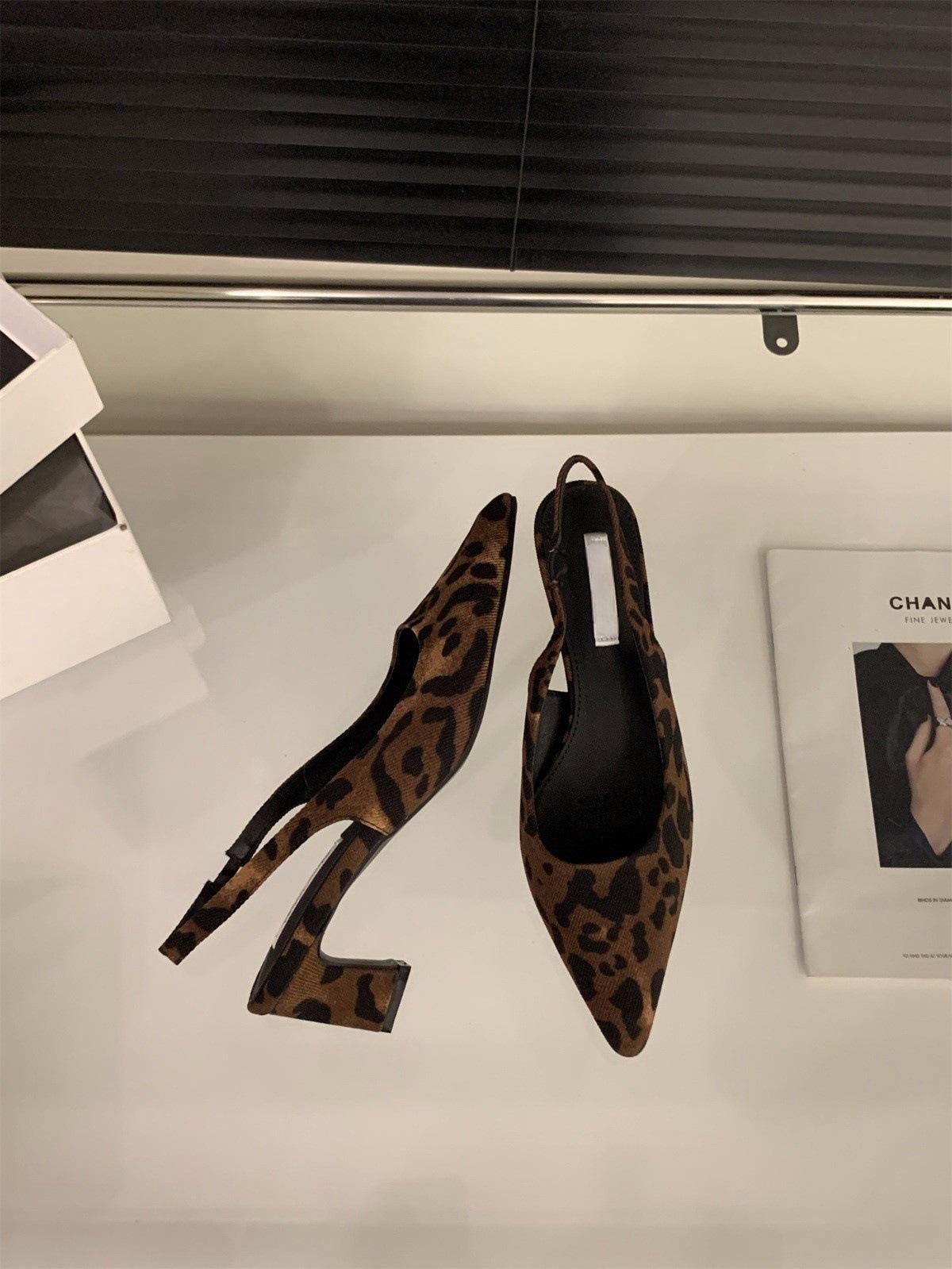 

Французские туфли на высоком каблуке с леопардовым принтом, босоножки с заостренным носком и юбкой, женские туфли 2024 года, одинарные туфли 35