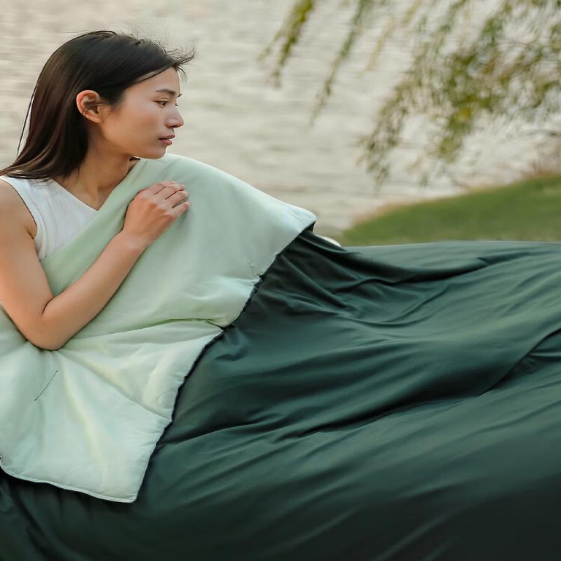 Mercury Home Textiles Natural Bamboo Fiber Deep Sleep Quilt Pro
