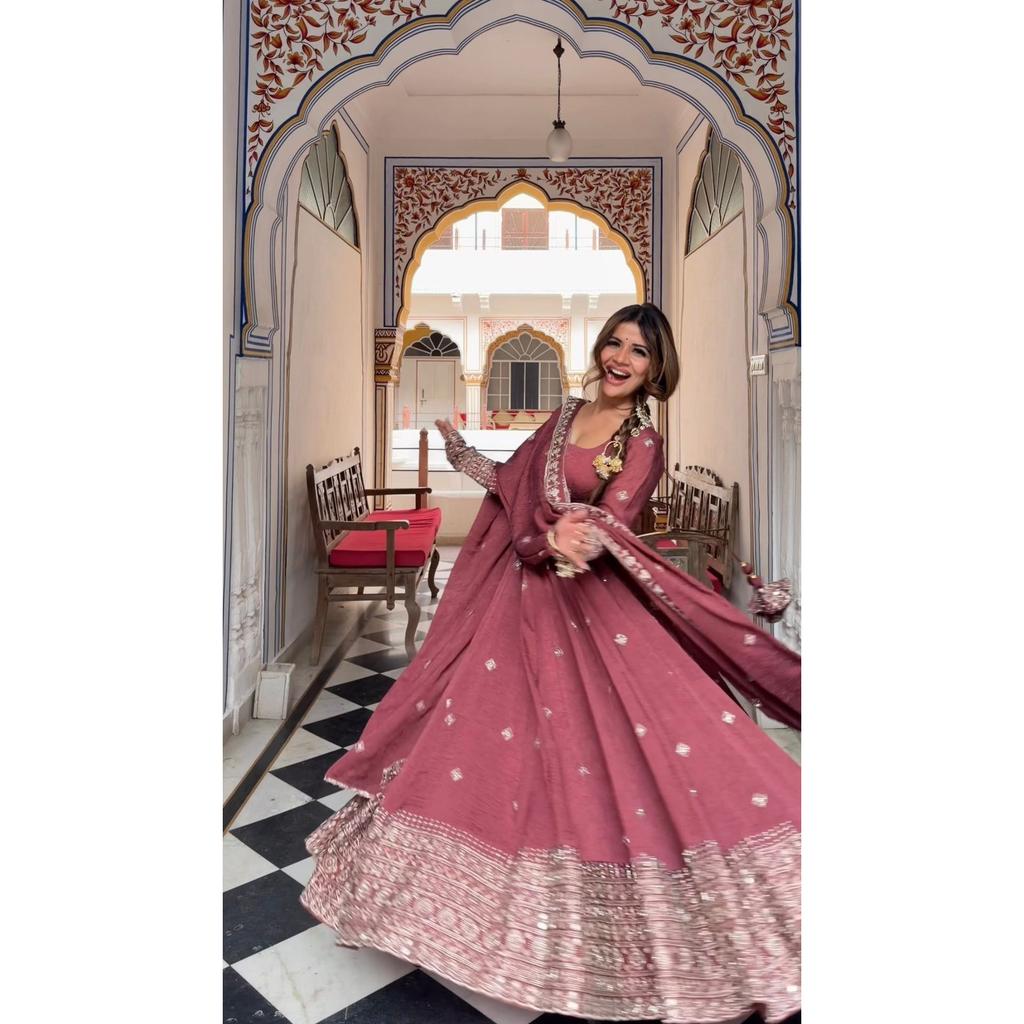 Salwar Kameez Indisk Pakistansk Bröllopsfestklänning Bollywood Anarkali Kostym