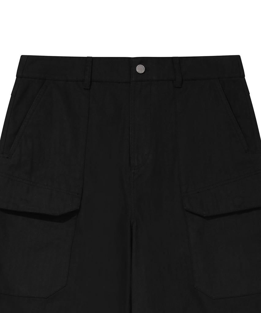 Loghideumatin Side Cargo Pocket Tuck Pants (Black)