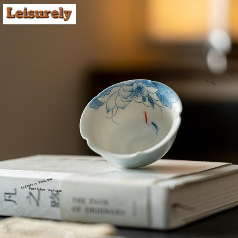 HOYIHM 71ml Sprinkle Blue Hand Painted Fish Playing Lotus Teacup Traditional Tea Bowl Cup For Tea Tea-tasting Personal Cups Gift