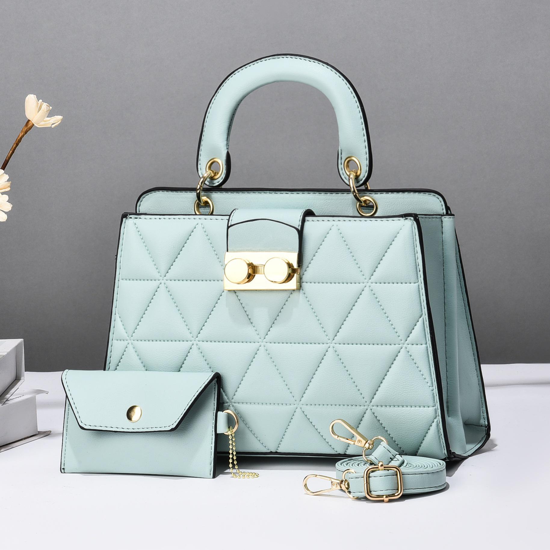 

Quilted Fashion Women s Crossbody Handbag 27x12x20 cm