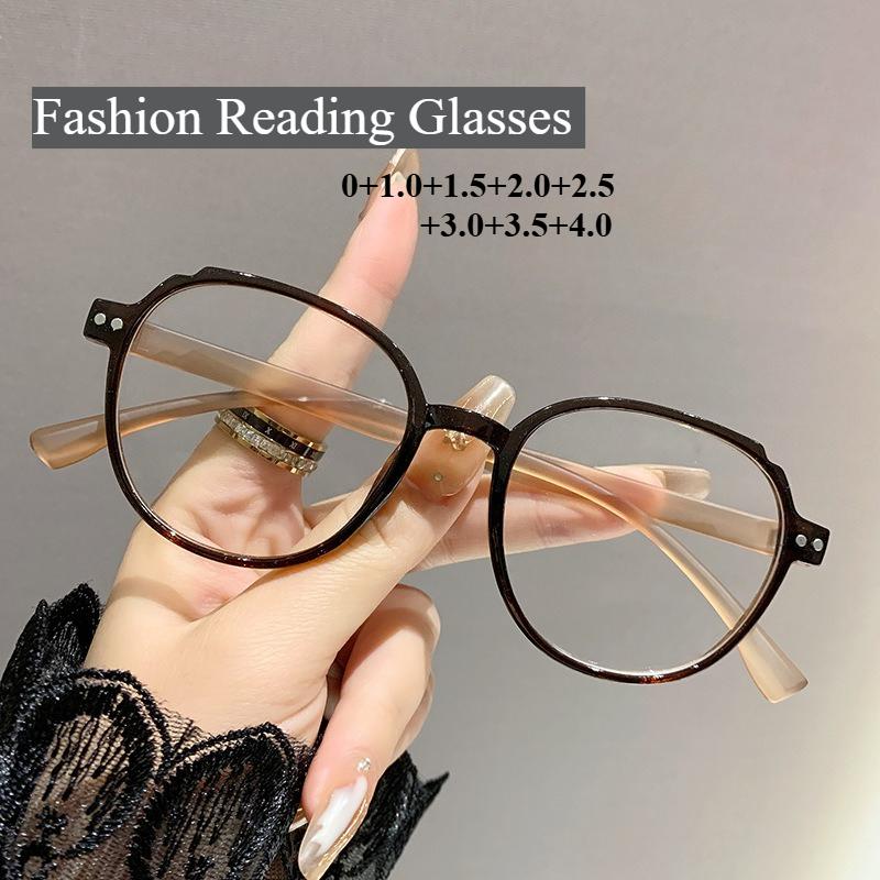 Men and Women Square Reading Glasses Unisex Blue Light Blocking Glasses with Plus Diopters Trendy Retro Far Sighted Eyewear