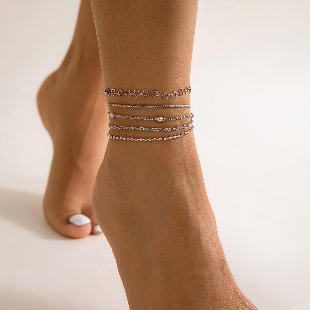 Sweet and Cool Casual Rhinestone Beach Anklet Simple Snake Bone Chain Thin Chain Anklet Female