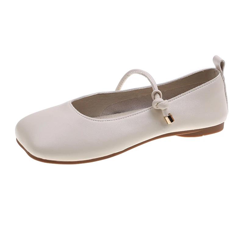 Ladies Shoes On Sale 2025 Stylish Black Leather Flat Shoes for Women Comfortable and Versatile Single Shoes for Everyday Wear