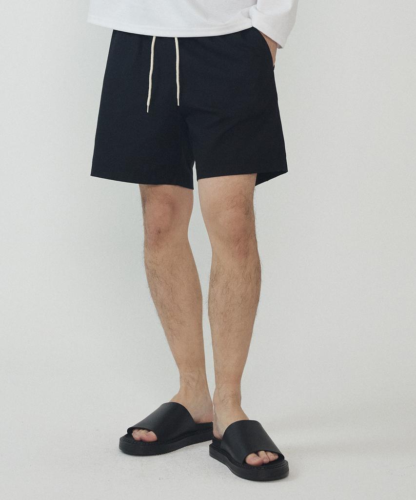 ANALOG MOOD Basic Elastic Waist Shorts (Black)