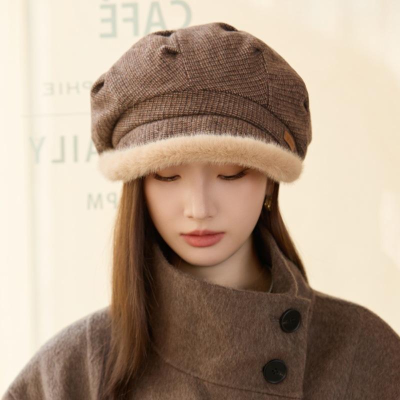 Autumn and Winter Women's Plaid Beret Casual Cold and Warm Windproof Velvet Thickened Octagonal Hat