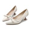 2025 new pointed French high heels thin heel Xiuhe red wedding shoes pearl bow single shoes women's middle heel