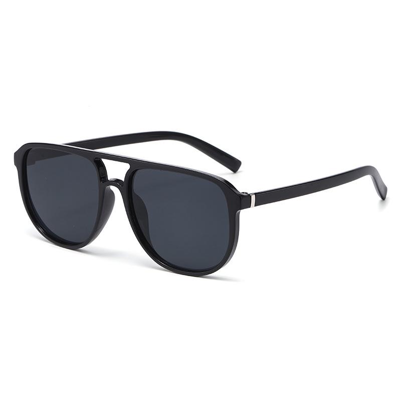 Chic Double Bridge Sunglasses: Large Frame, Unisex, Trendy Street Style