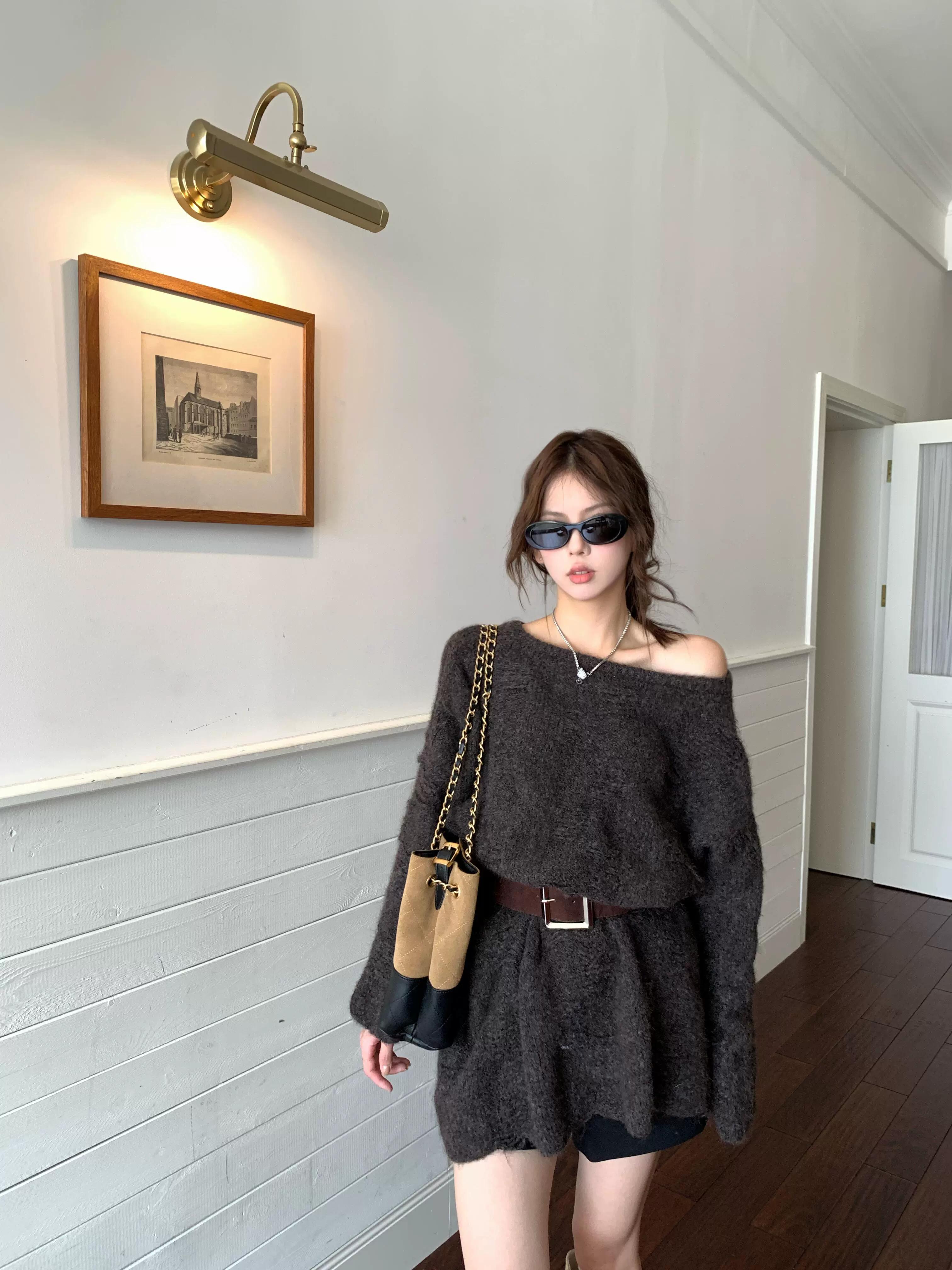 

Women Oblique Shoulder Solid Color Long Sweater French Lazy Style Loose Long Sleeved Knitted Sweaters Autumn Fashion Versatile Lady Pullover Tops One size