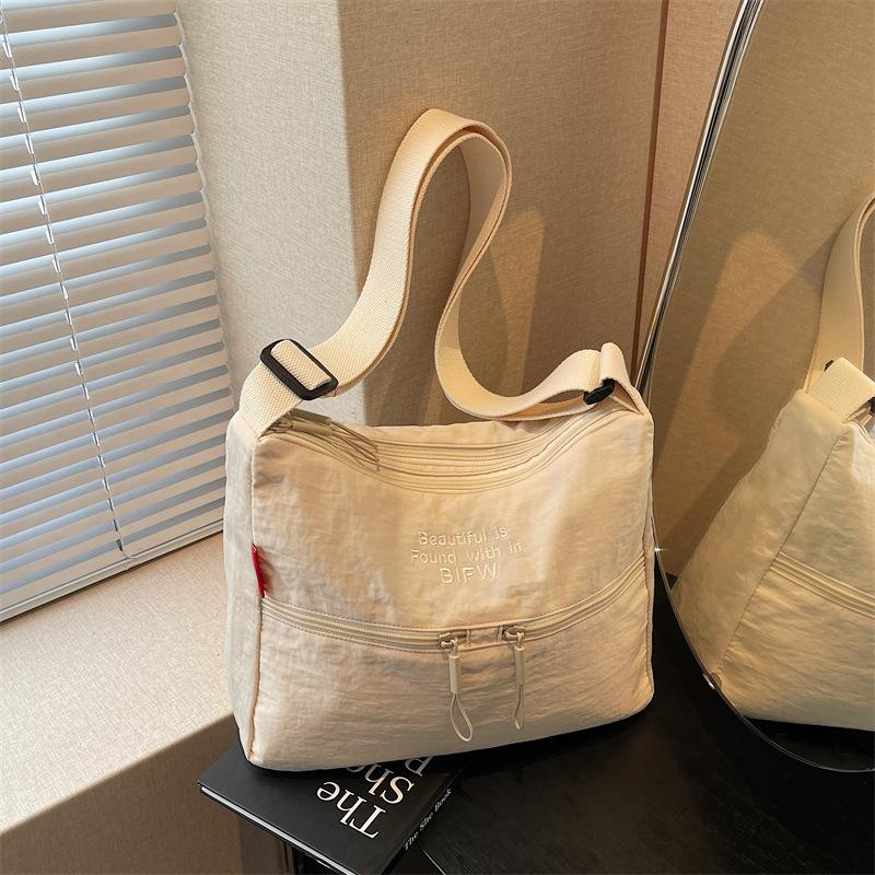 Korean Style Women's Simple Large Capacity Canvas Crossbody Bag