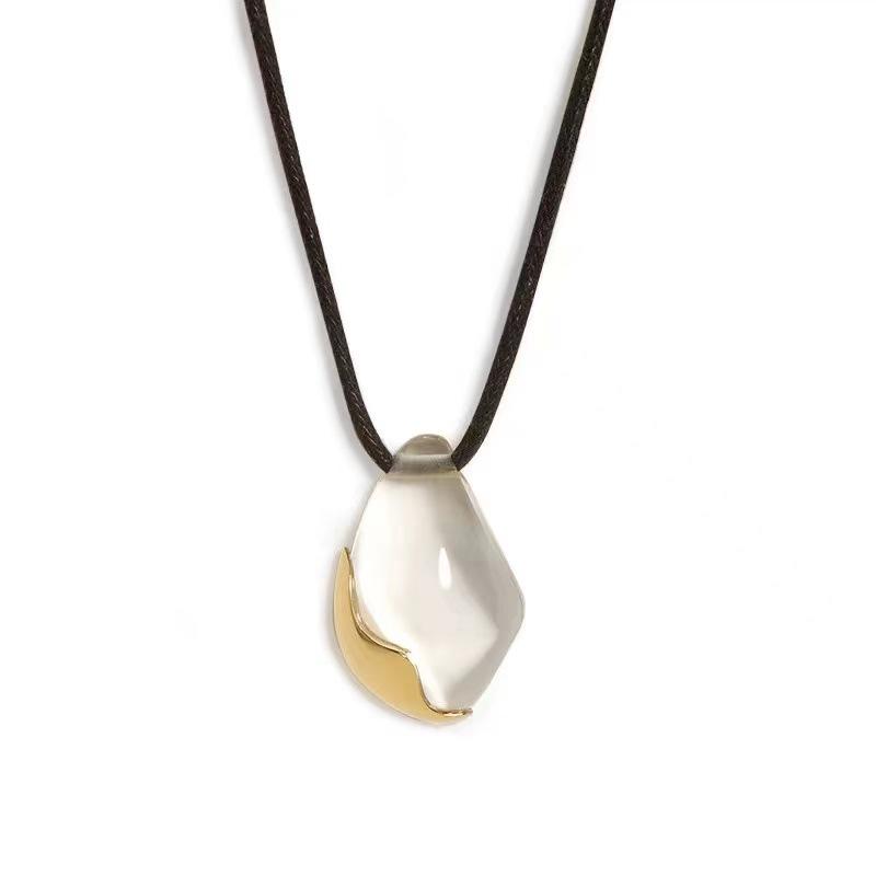 2025 New Style White Crystal Pendant Necklace for Women - Braided Rope Clavicle Chain, High-End Chinese Sweater Accessory.