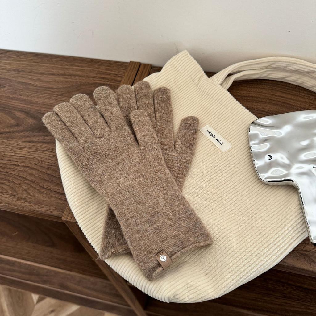 Neue Strickhandschuhe aus Wollmischung für den Herbst, halten im Winter warm und sind Touchscreen-fähig