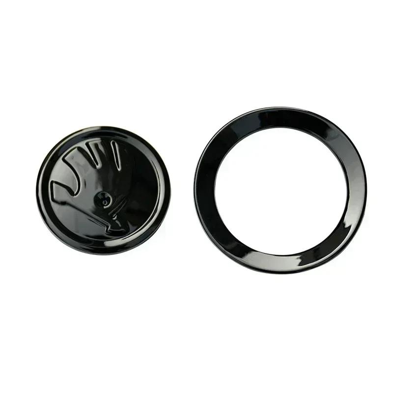 PIUE7 46MM ABS Car Steering Wheel Center Logo for Skoda Fabia Rapid Kodiaq Octavia Laura Superb 1 2 3 4 VRS Yeti Karoq Emblem Sticker
