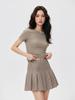 Spicy Girl Women's Slim-Fit Short-Sleeved Round Neck T-Shirt for Petite, Solid Color, Versatile