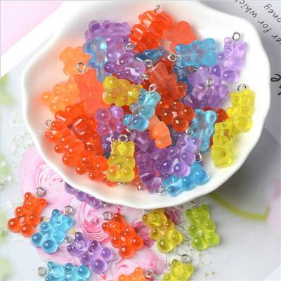 DIY Harz süßer Bär gemischte Farbe Charms Anhänger