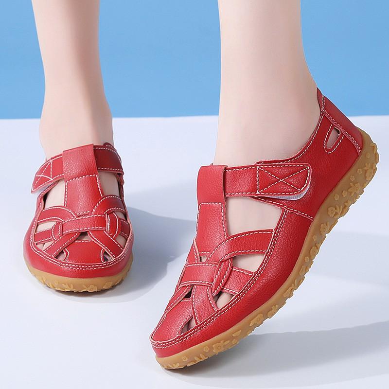 Spring and summer women's beach sandals hollow fashion flat sandals versatile