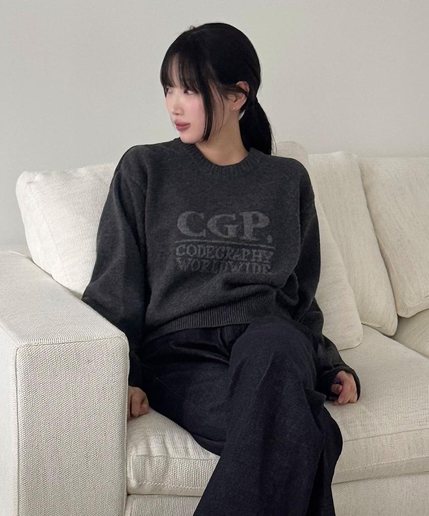 CGP (Women) Square Logo Knit_Charcoal