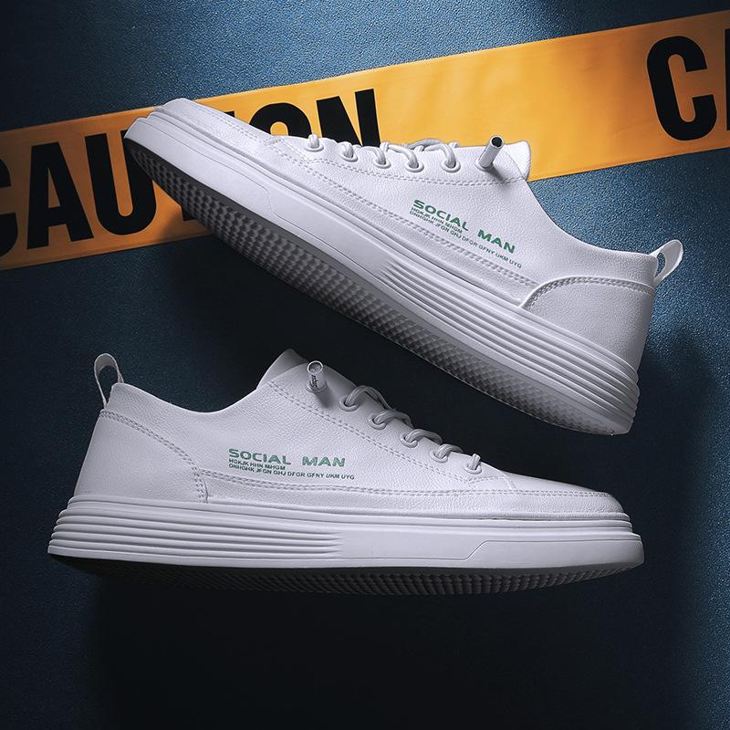 Herrenschuhe 2024 neue Winter Casual Atmungsaktiv Ein-Pedal Board Schuhe Herren Vielseitig Trend Sport Plateau Trendschuhe