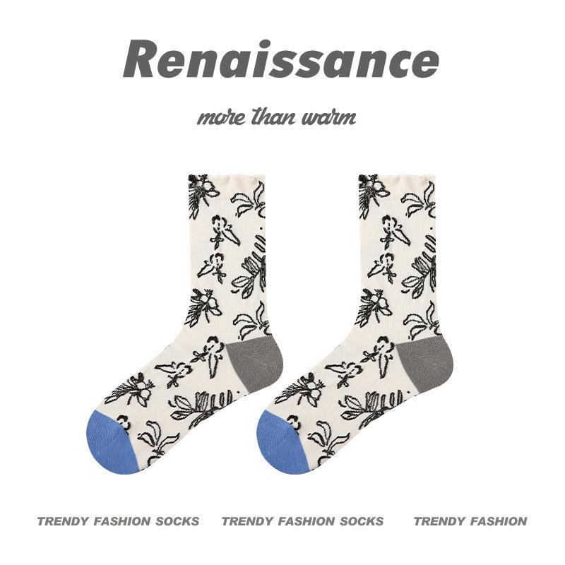 Renaissance Polka Dot Combed Cotton Women's Mid-Tube Socks - Breathable, Sweat-Absorbent, Trendy Slim Fit for Students