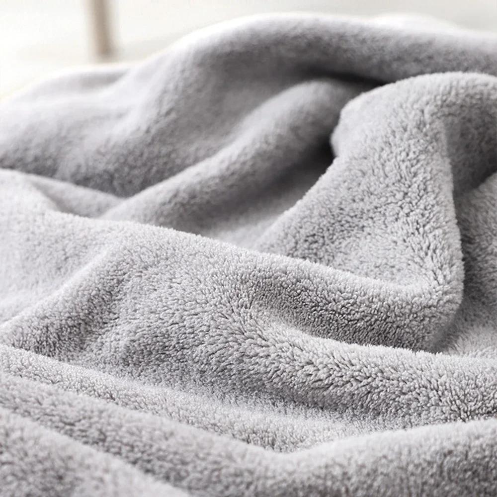 0-3Y Ultra-Soft Baby Bathrobe Hooded Flannel Cloak Cartoon Unisex Newborn Cover-Up Spa Robe Bath Towel Baby Shower Gift