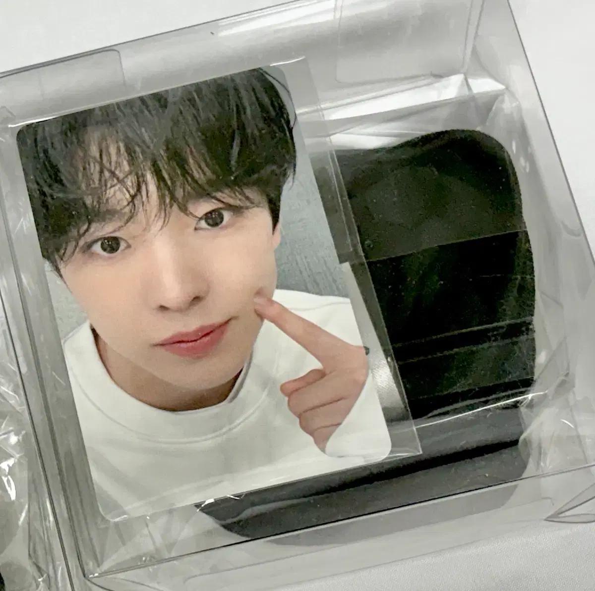 

NCT (unopened) Yuushi Poka Beret Key Ring Set Doll Wish Yuushi