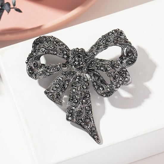 Retro Bow Brooch Rhinestone Black Faux Pearl Flower Brooch Pin Bow Lapel Pin Women Outfit Accessory for Sweaters Hats Coats