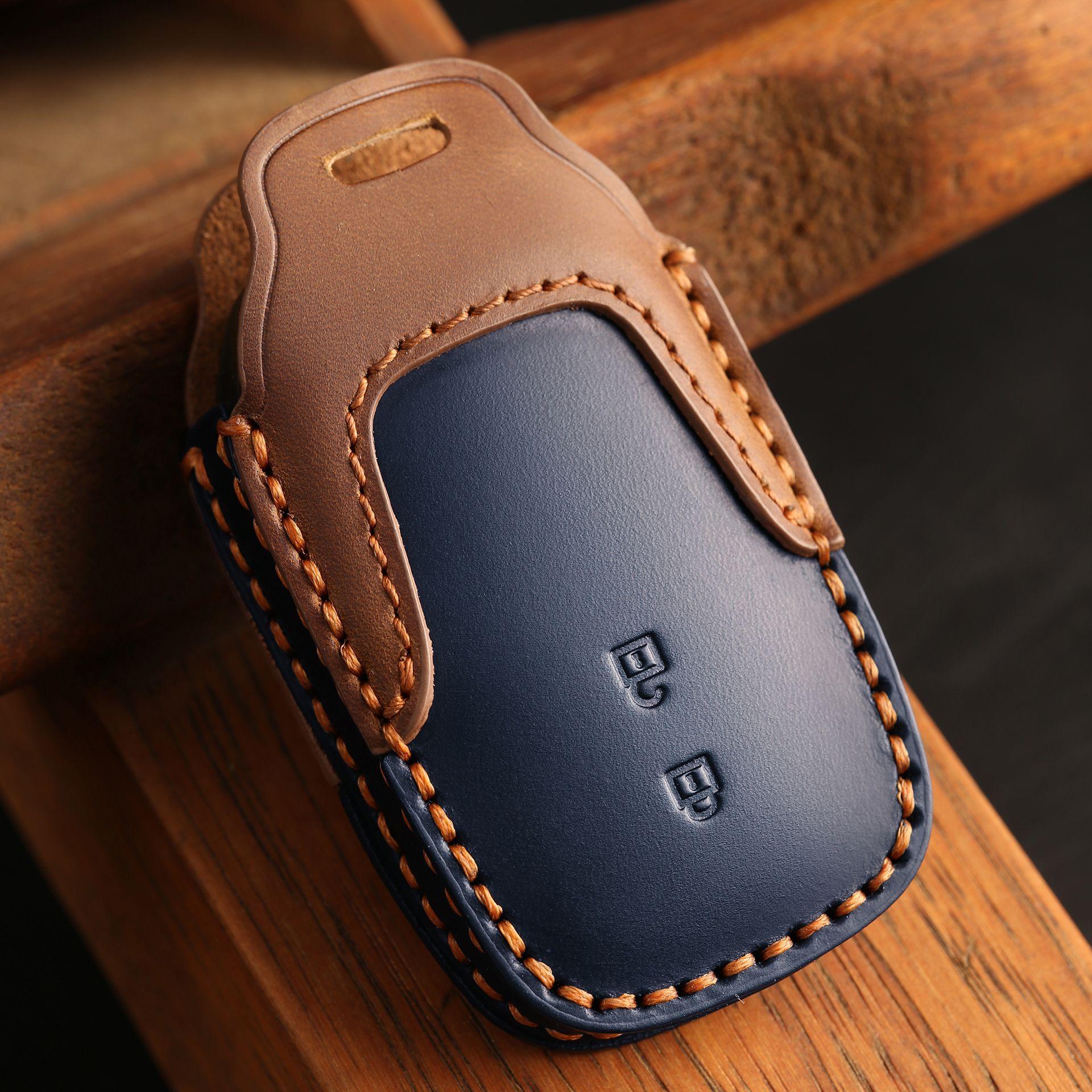 

Customized for Toyota BZ4X key cover Corolla Vios Crazy Horse splicing car key cover Genuine leather cow синий