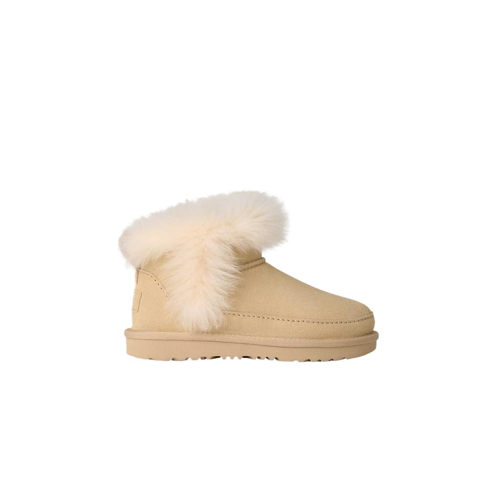 UGG Classic Ultra Mini Chalet Boot Kids Sandcastle Kids Sneakers Tan 1175950K-SNDCS