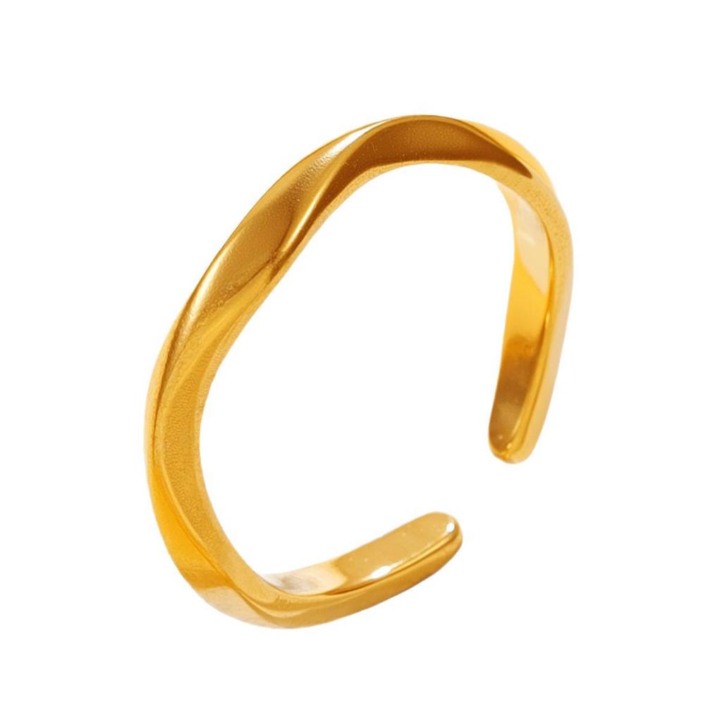 Minimalist Mobius Strip Stainless Steel Ring for Women