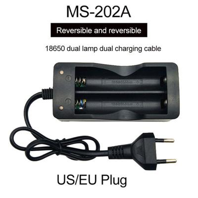 US/EU-Stecker, Doppelsteckplätze, 18650-Lithium-Akku-Ladegerät-Adapter mit LED-Anzeige