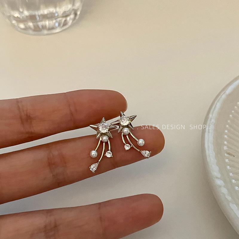 

French Gold Zircon Pearl Star Earrings: Exquisite, High-End, Fashionable, Versatile Jewelry