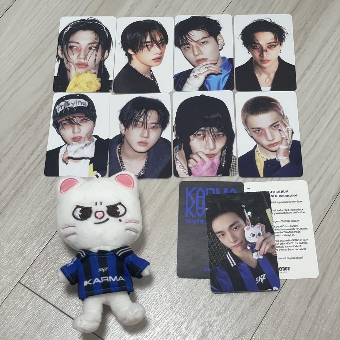 

[Б/У] Stray Kids KARMA SKZOO Брелок Торговая карточка Хёнджин