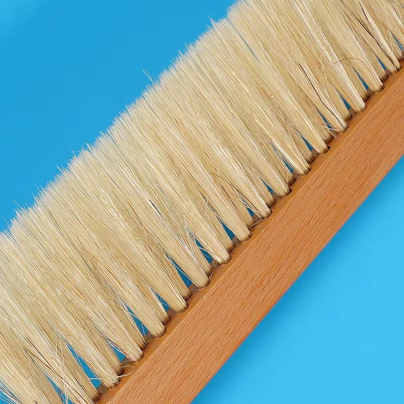 Beekeeping Tools Wood Honey Brush Wasp bee Sweep Beekeeping Equipment Horse Tail Hair New Bee Brush For Cleaning Apiculture