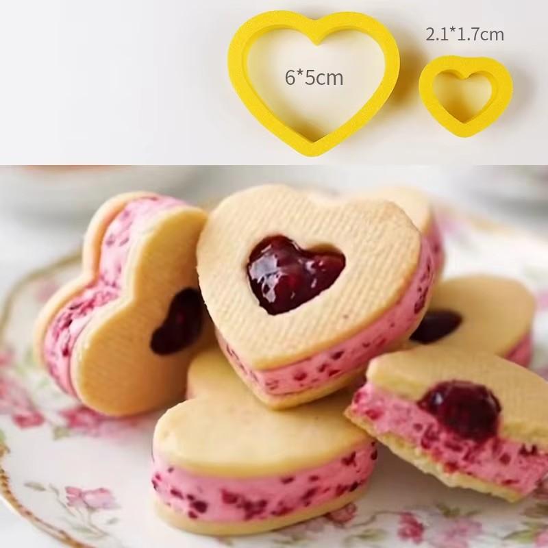 Jam Sandwich Cookie Mold 3d Christmas Envelope Love Shape Pressable Cutter Biscuit Fondant Cookie Stamp New Year Cake Decor