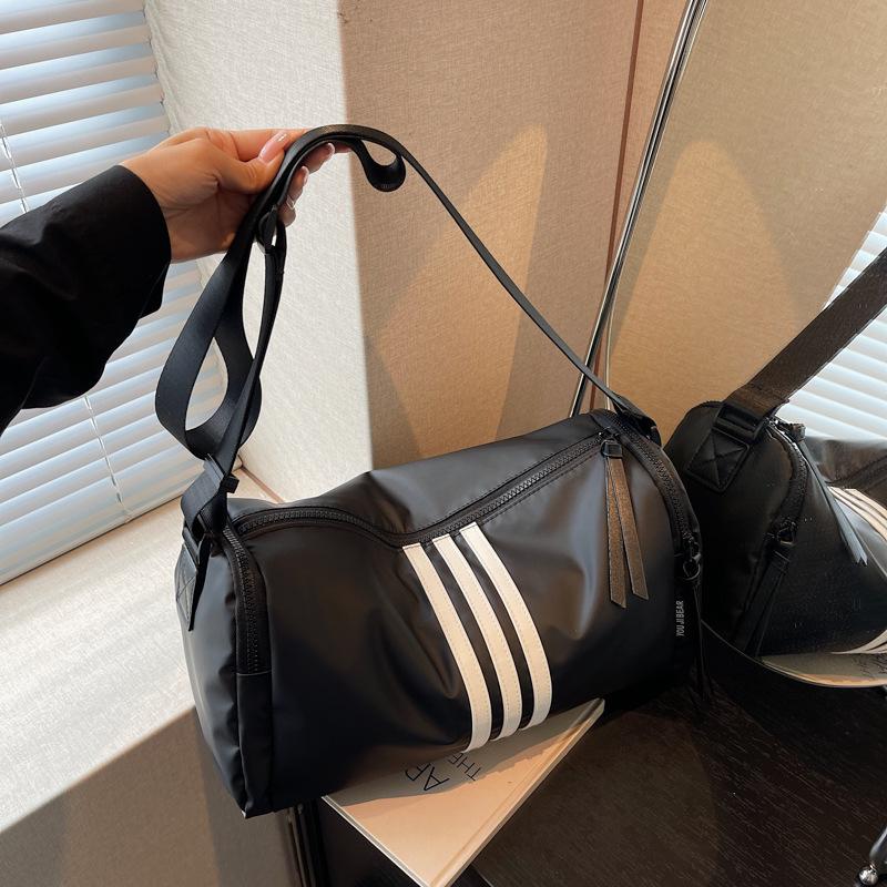 Striped Water-resistant Pillow Bag Women's Shoulder Crossbody Bag