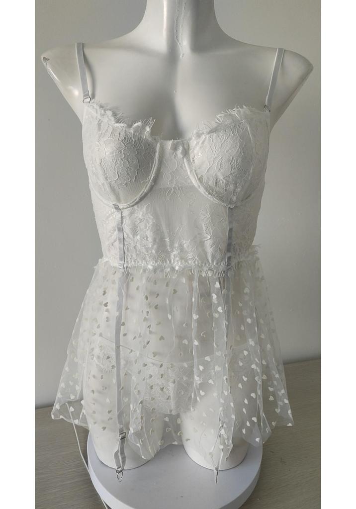 European American Sexy Lingerie: Mesh See-Through Lace Suspender Nightgown Set