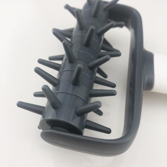 Plastic Bread Cookies Biscuit Needle Pizza Roller Kitchen Dough Puncher Tool