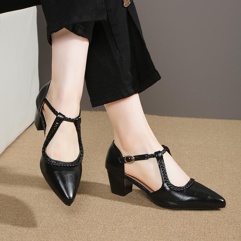 

Женские текстурированные сандалии-гладиаторы на плоской подошве - Регулируемая пряжка на щиколотке с плетеными деталями для повседневных и официальных мероприятий 35 чёрный