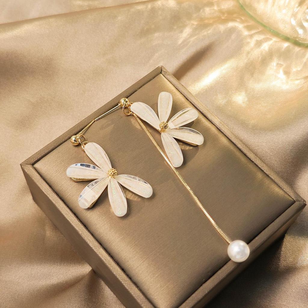Asymmetrical Daisy Fairy Petal Earrings: Silver Needle Long Studs for Women, 2024 Style